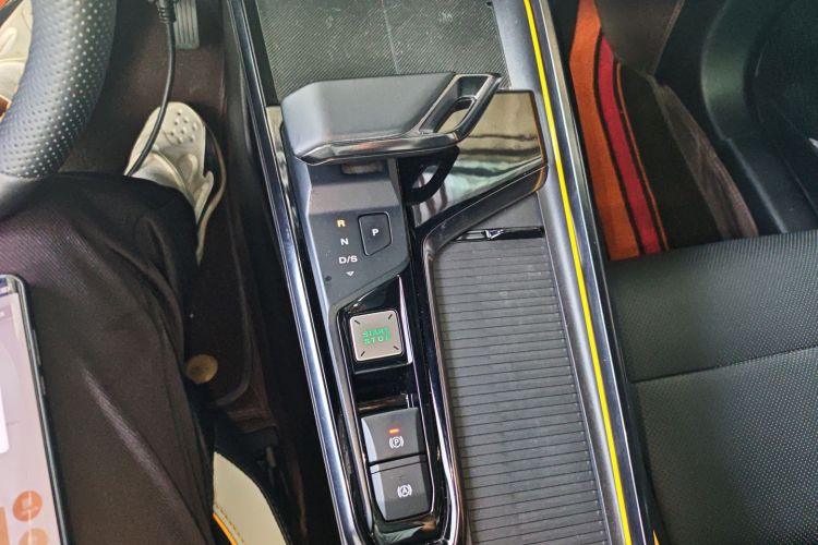 名爵 MG5天蝎座 2022款 1.5T Trophy运动旗舰版中控内饰18