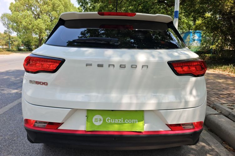 东风风光 风光500 2022款 1.5L CVT悦享型车身外观6