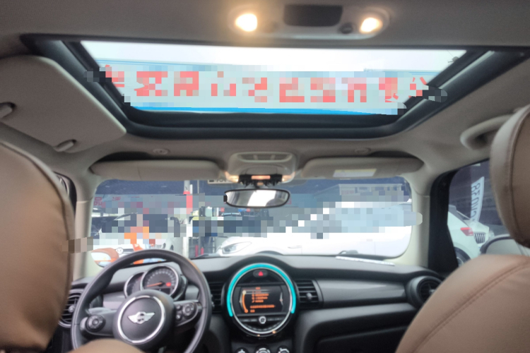 MINI 2016款 1.5T COOPER 五门版局部细节22