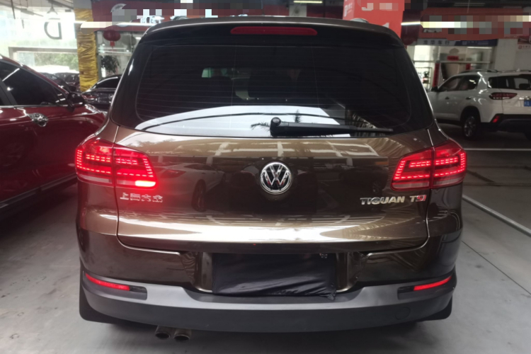 大众 途观 2015款 1.8TSI 自动两驱风尚版车身外观6