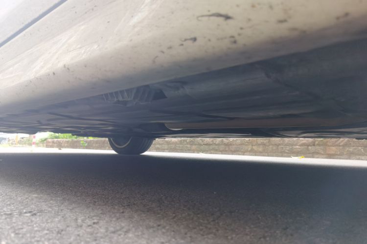 宝马3系 2019款 320Li M运动曜夜版局部细节9001