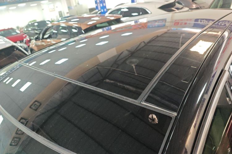 奔驰R级 2015款 R 320 4MATIC 豪华型局部细节57