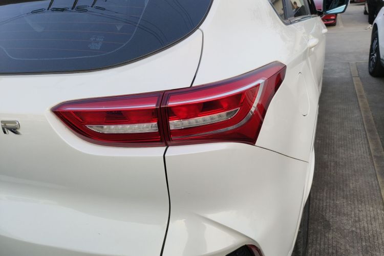 捷途X70 2020款 1.5T DCT悦行版 5座车身外观6006