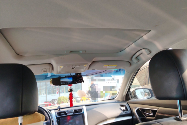 日产 天籁 2018款 2.0L XL 智进版中控内饰22