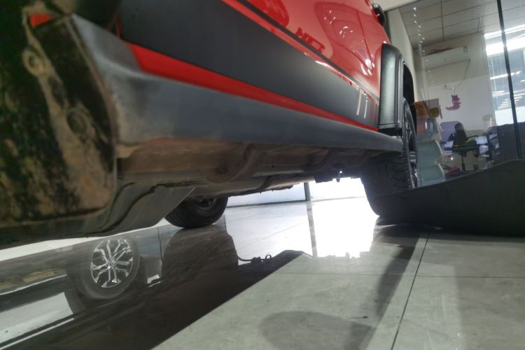 坦克300 2021款 越野版 2.0T 征服者局部细节9002