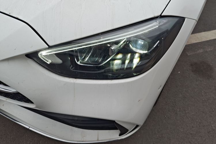 奔驰C级 2024款 C 200 L 运动版局部细节36