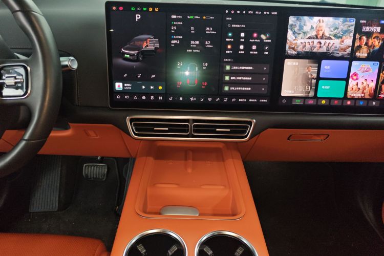 理想汽车 理想L8 2023款 Pro中控内饰16