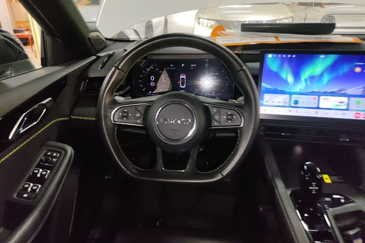 领克03 2023款 1.5TD DCT劲Pro中控内饰13