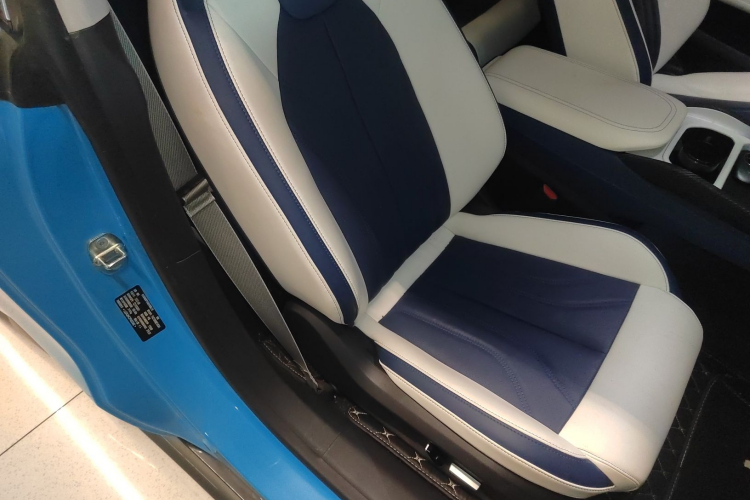 哪吒汽车 哪吒GT 2023款 560局部细节41