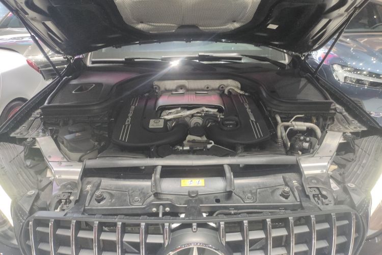 奔驰GLC AMG 2018款 AMG GLC 63 4MATIC+机舱底盘24