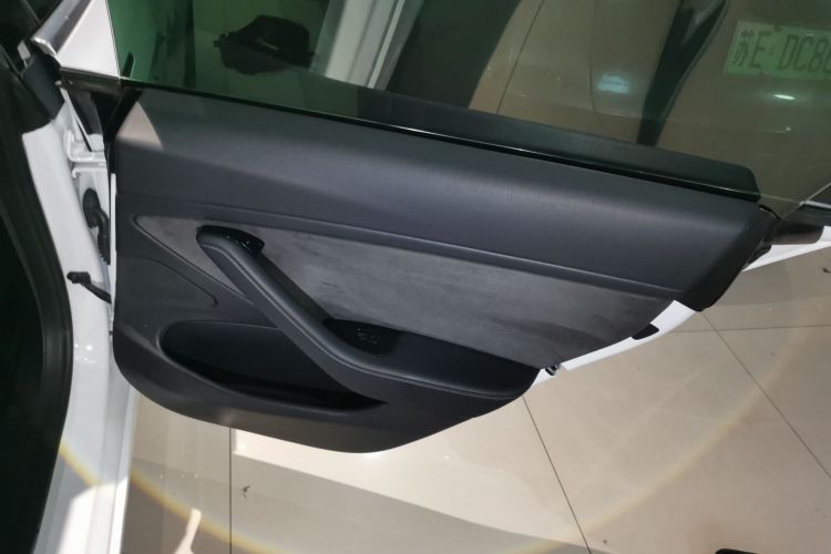 特斯拉 Model 3(进口) 2019款 长续航全轮驱动版中控内饰7006