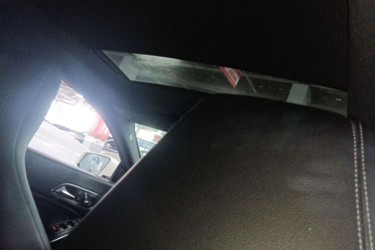 奔驰CLA 2018款 CLA 200 时尚型局部细节22