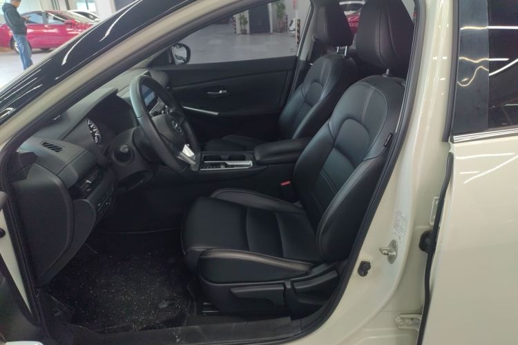 日产 轩逸 2022款 1.6L XL CVT悦享版中控内饰19