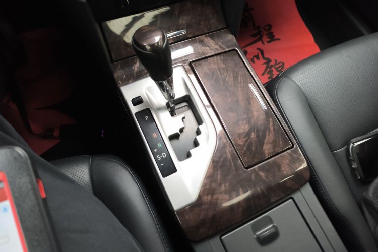 丰田 凯美瑞 2015款 2.0G 领先版局部细节18