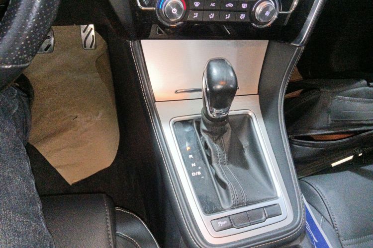 名爵 MG6 2017款 20T 自动豪华智联版 国V中控内饰18