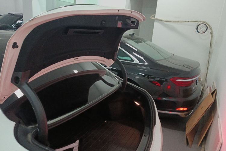 奔驰C级 2021款 C 200 L 时尚型运动版局部细节23