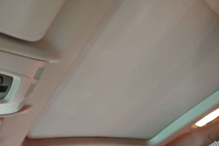 宝马1系 2021款 改款 125i M运动曜夜版中控内饰22