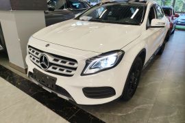 奔驰GLA 2019款 GLA 200 时尚型