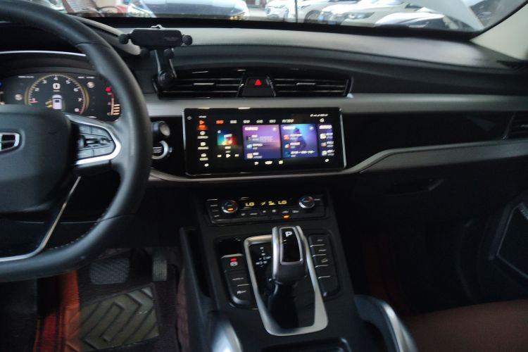 吉利汽车 博越 2021款 1.8TD DCT两驱亚运版中控内饰16