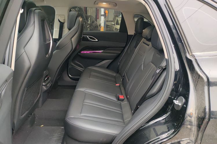 红旗HS3 2023款 1.5T 两驱善为版中控内饰21