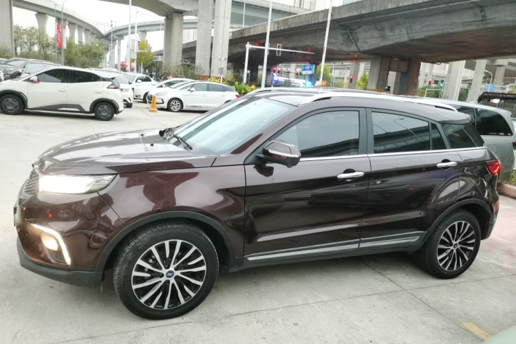 福特 领界 2019款 EcoBoost 145 CVT尊领型PLUS 国V车身外观6003