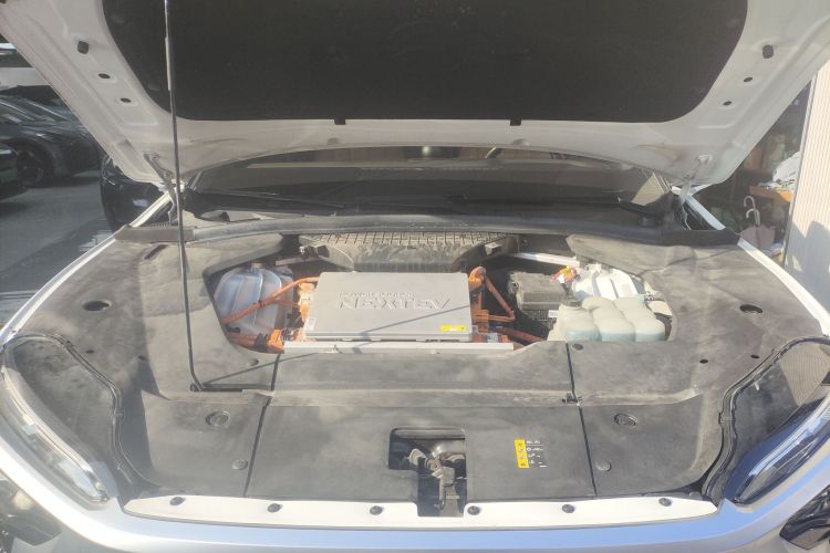 蔚来ES8 2020款 450KM 七座版局部细节24