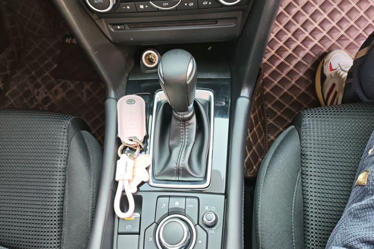 马自达3 昂克赛拉 2017款 三厢 1.5L 自动豪华型 国VI局部细节18