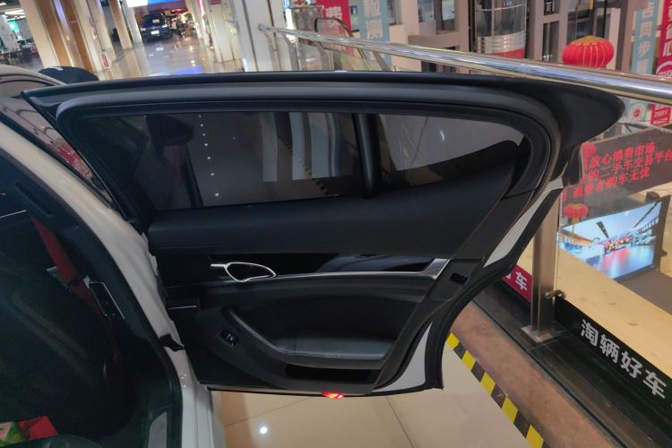 保时捷 2014款 Panamera 4 3.0T中控内饰45