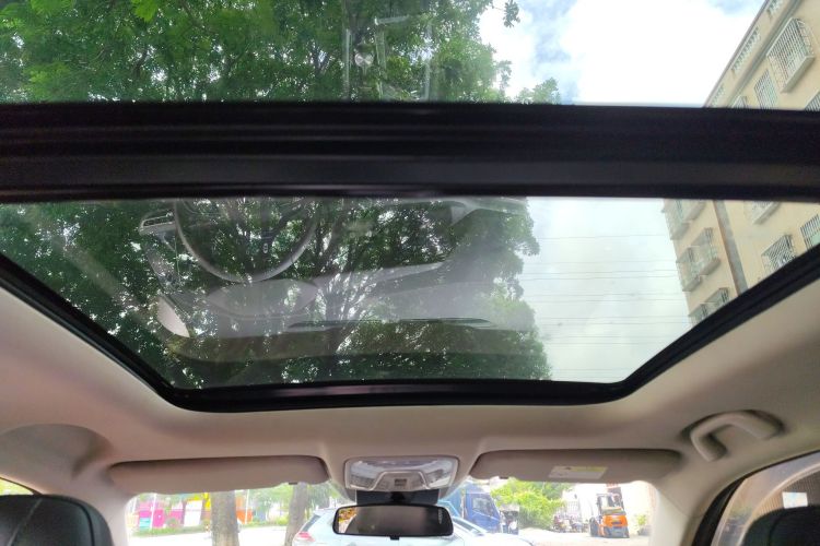 长安CS75 PLUS 2022款 1.5T 自动尊贵型中控内饰22