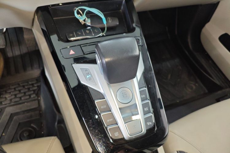 比亚迪 元Pro 2021款 401KM 尊贵型局部细节18