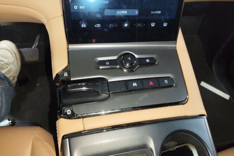 蔚来ES6 2020款 600KM 运动版中控内饰18