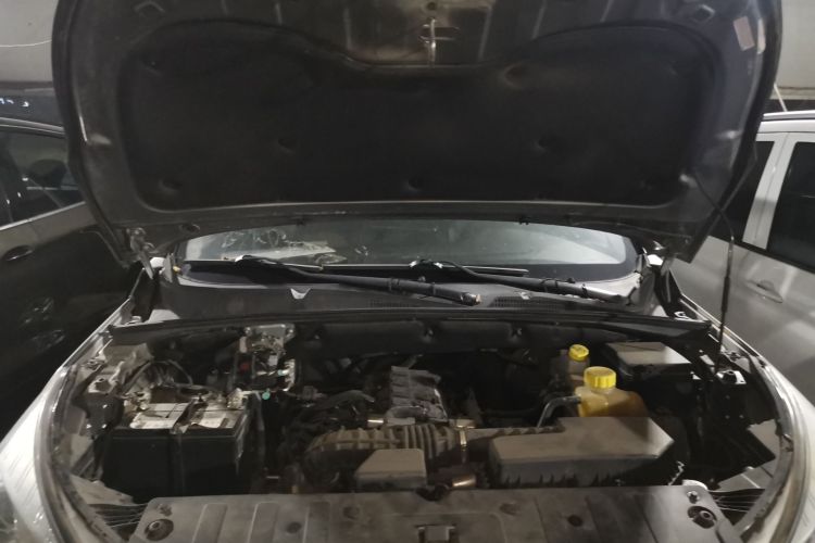 五菱汽车 五菱宏光S3 2018款 1.5L 手动舒适型 国V机舱底盘24