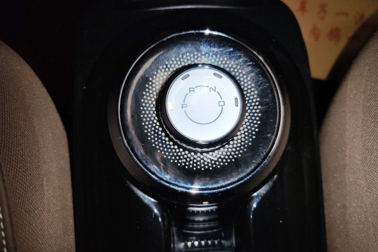 五菱汽车 五菱缤果 2023款 410km 灵犀尊享款局部细节18