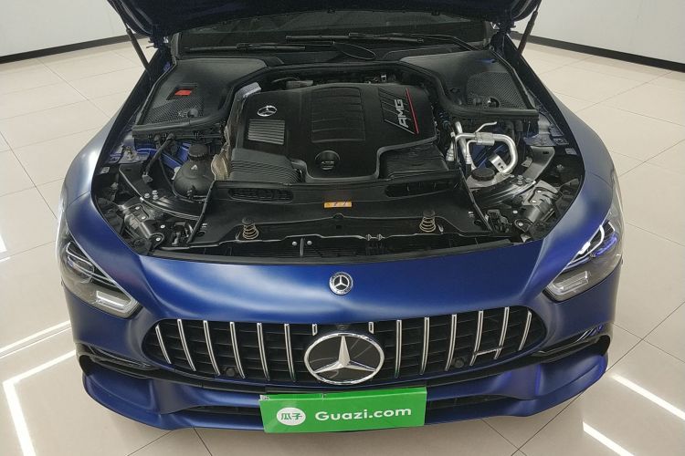 奔驰 2019款 AMG GT 50 四门跑车机舱底盘24