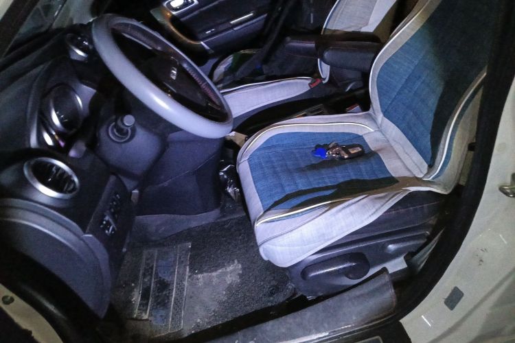 哈弗H6 2016款 升级版 1.5T 自动两驱精英型中控内饰19