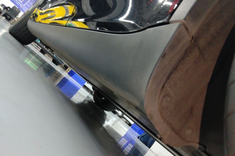 特斯拉 Model Y 2023款 后轮驱动版局部细节9002