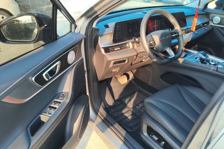 奇瑞 瑞虎5x 2025款 高能版 1.5T CVT豪华型中控内饰20