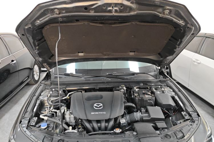 马自达3 昂克赛拉 2020款 1.5L 自动质美版机舱底盘24