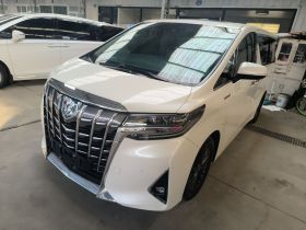 丰田 埃尔法 2020款 双擎 2.5L 尊贵版