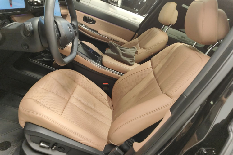 蔚来ES8 2022款 75kWh 六座版局部细节19