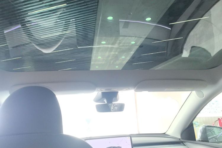 特斯拉 Model Y 2024款 后轮驱动版中控内饰22