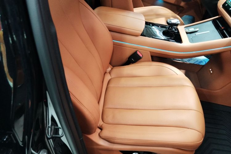 鸿蒙智行 问界M7 2024款 1.5T 智驾四驱Ultra版 5座局部细节41