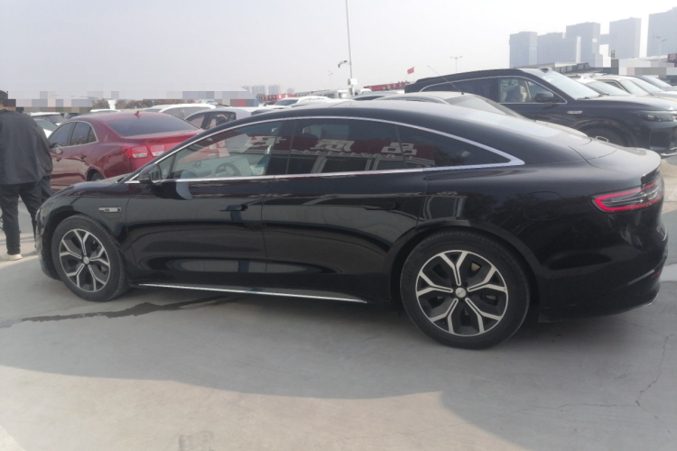 鸿蒙智行 智界S7 2025款 855km Max车身外观6003