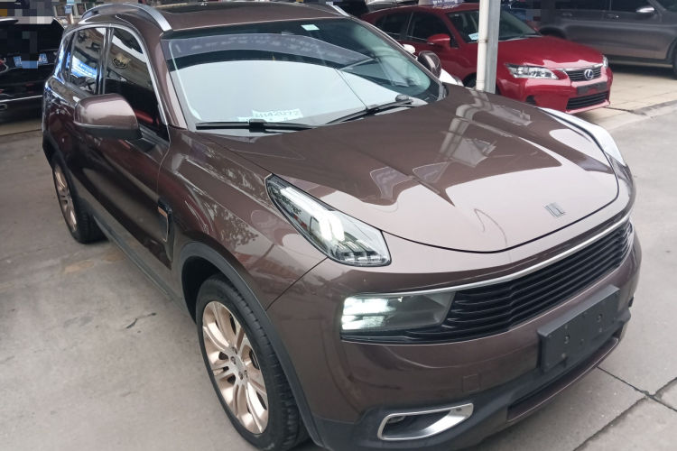 领克01 2017款 2.0T 两驱型Pro版车身外观6002