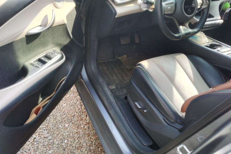 比亚迪 海豚 2023款 420km 时尚版中控内饰20