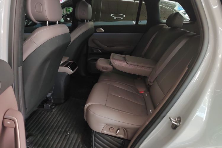 蔚来ES7 2022款 75kWh中控内饰21