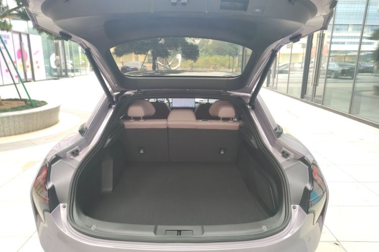 小鹏MONA M03 2025款 502 长续航 Max机舱底盘23