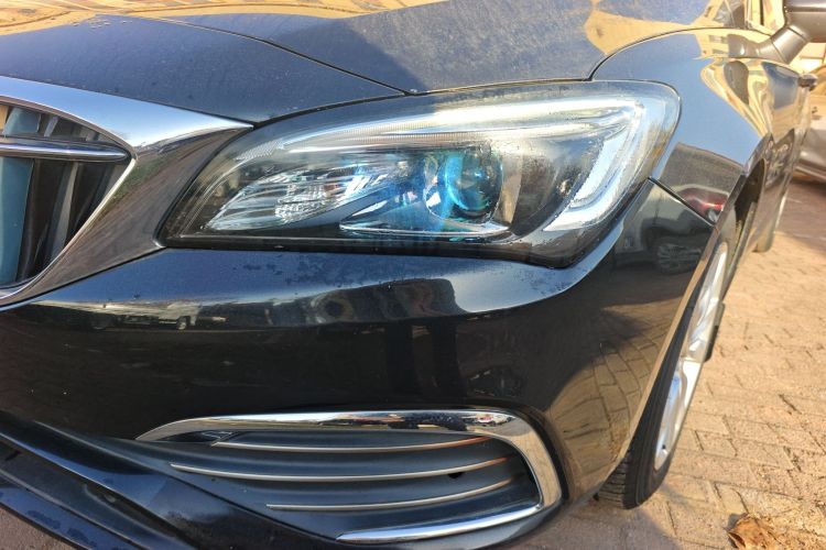 别克 威朗 2018款 三厢 20T 双离合领先型局部细节36