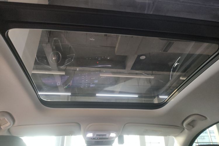 别克 2025款 昂科威Plus 28T 两驱白金版局部细节22