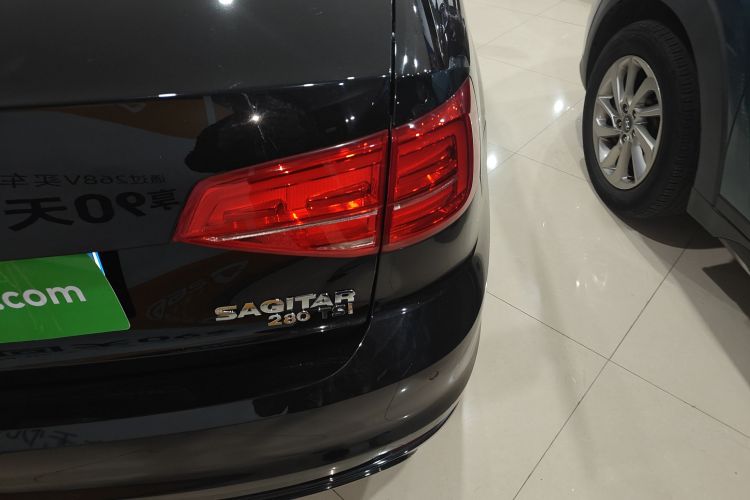 大众 速腾 2018款 280TSI DSG熠动版车身外观9